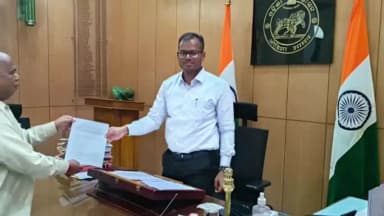 ବାରିପଦା ସଦର: ମୟୂରଭଞ୍ଜର ୩ଟି ନୂତନ ରେଳପଥ ପ୍ରକଳ୍ପ ପାଇଁ ଜମି ଅଧିଗ୍ରହଣ କାର୍ଯ୍ୟକୁ ତ୍ୱରାନ୍ୱିତ କରି ନିର୍ମାଣ କାର୍ଯ୍ୟରେ ଗତି ଆଣିବାକୁ ଦାବୀ