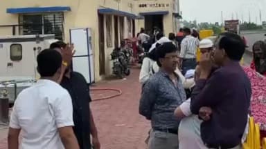 खातेगांव: इंदौर बैतूल हाईवे 47 पर स्थित
बरबाई खेड़ा टोल प्लाजा की कुर्की का आदेश, भूमि अधिग्रहण मुआवजा राशि नहीं मिला