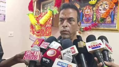 ଭଦ୍ରକ ଗ୍ରାମାଞ୍ଚଳ: ଚରମ୍ପା ରେଲୱେ ଷ୍ଟେସନ ଟଙ୍କା ବ୍ୟାଗ ପାଇ ଫେରାଇବା ଘଟଣା ରେ ପ୍ରତିକ୍ରିୟା ରଖିଲେ ଗୌରାଙ୍ଗ ପଣ୍ଡା