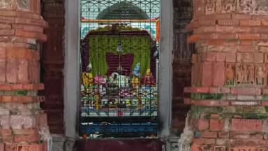কালনা ১: বর্ধমান মহারাজাদের আমলের ঐতিহ্যবাহী গোপাল মন্দিরে এবার কড়া নিষেধাজ্ঞা, বন্ধ হচ্ছে বড় অনুষ্ঠান!