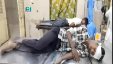 दमोह: हिरदेपुर में राशन वितरण विवाद, तीन युवकों से मारपीट; भीम आर्मी ने गंभीर हालत में जिला अस्पताल में कराया भर्ती