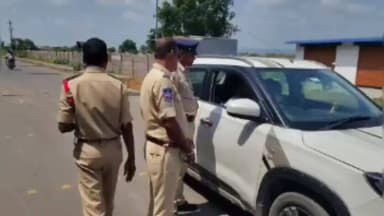 అసిఫాబాద్: అసిఫాబాద్ పట్టణంలో పోలీసుల వాహనాల తనిఖీలు
