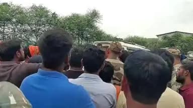 बरकागाँव: एनटीपीसी पकरी बरवाडीह कोयला खनन परियोजना के परिवहन मार्ग पर शुक्रवार सुबह हुए दर्दनाक सड़क हादसे में एक की मौत
