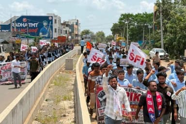 కేసముద్రం: జీవో 97 రద్దు చేయాలంటూ కేసముద్రంలో విద్యార్థి సంఘాల భారీ ధర్నా