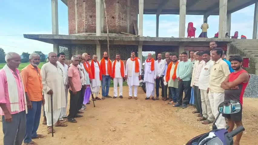 पांडू: आस्था के लिए बड़ा संकल्प! अरविंद सिंह ने दिए ₹2.51 लाख, मंदिर निर्माण की संभालेंगे जिम्मेदारी