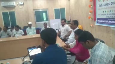 ସୋନପୁର: ସଦର ପଂଚାୟତ ସମିତି ସମ୍ମିଳନୀ କକ୍ଷ ରେ ଏକଦିବାସୀୟ ତାଲିମ୍ କାର୍ଯ୍ୟକ୍ରମ ଅନୁଷ୍ଠିତ