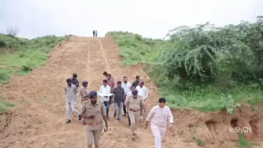 ડીસા શહેર: મંત્રી પ્રવિણ માળીએ બની રહેલા પ્રાણી સંગ્રહાલયની સ્થળ મુલાકાત લઈ કામગીરીની સમીક્ષા કરી.