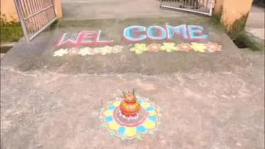 ମାଲକାନଗିରି: ମୁଦୁଲିପଡ଼ାରେ ଜନଜାତୀୟ ଦକ୍ଷତା କେନ୍ଦ୍ର ଉଦ୍ଘାଟିତ: ୨୦ ବଣ୍ଡା ମହିଳାଙ୍କୁ ଗହଣା ତିଆରି ତାଲିମ ନେଇ ଜିଲ୍ଲାପାଳଙ୍କ ପ୍ରତକ୍ରିୟା