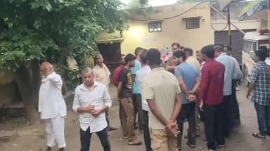 राजाखेड़ा: राजाखेड़ा से ट्यूशन पढ़कर लौट रही बालिका को अज्ञात वाहन ने मारी टक्कर, मौके पर ही तोड़ा दम