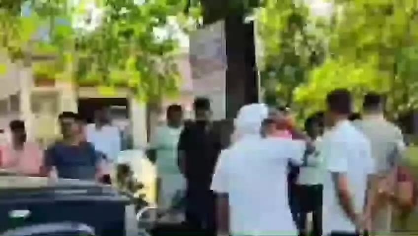 धोली मुरौल: पिलखी और महमदपुर बादल पंचायत में 8 घरों में चोरी, पुलिस ने एक चोर को खदेड़कर पकड़ा