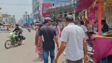 ବାଲେଶ୍ବର ସଦର: ଖାଦ୍ୟ ନିରାପତ୍ତା ବିଭାଗ ର ସିନେମା ଛକ,ଏଫ୍ ଏମ ଗୋଲେଇ ଠାରେ ବିଭିନ୍ନ ଦୋକାନରେ ଚଢ଼ାଉ