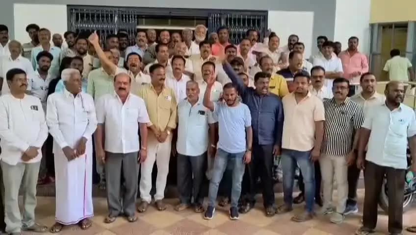ತುರುವೇಕೆರೆ: ಶಾಸಕ ಎಂ.ಟಿ. ಕೃಷ್ಣಪ್ಪ ವಿರುದ್ಧದ ಆರೋಪಕ್ಕೆ ಜೆಡಿಎಸ್ ಕೌಂಟರ್: ಪಟ್ಟಣದಲ್ಲಿ ನಡೆದ ಅಭಿವೃದ್ಧಿ ಕಾರ್ಯಗಳೇ ಉತ್ತರ ಎಂದ ಮುಖಂಡರು.