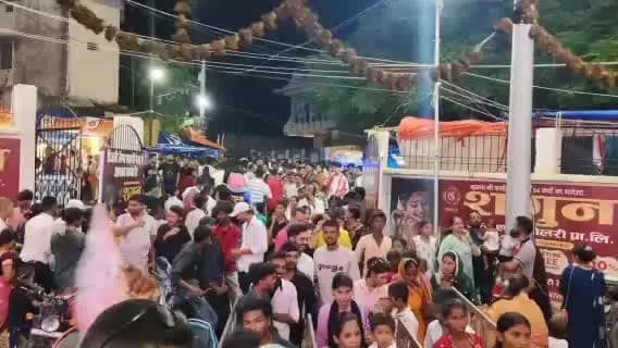 मेदिनीनगर (डालटनगंज): डिज्नीलैंड मेला में नाव पर चढ़ने को लेकर विवाद, उत्पाद विभाग के सिपाही से मारपीट