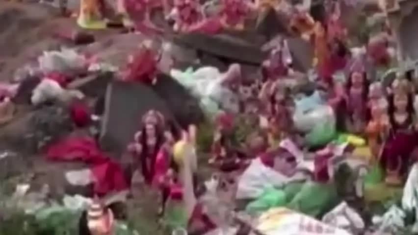 અમદાવાદ શહેર: અમદાવાદમાં શાહીબાગમાં AMCની બેદરકારીથી દશામાની મૂર્તિઓ રઝળી