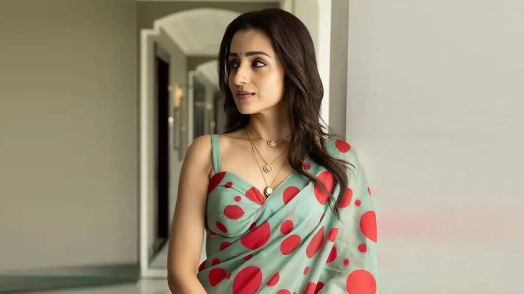 திருவண்ணாமலை: த்ரிஷாவுக்கு கோடிகள் சொத்து! Chennai வீட்டும் London பங்களாவும் பற்றி தெரியுமா?