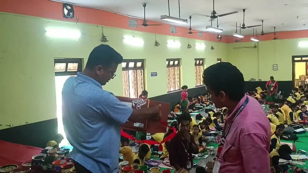 কৈলাশহর: কৈলাসহর ভগৎ সিং হলে আর্ট পরীক্ষা অনুষ্টিত হয়