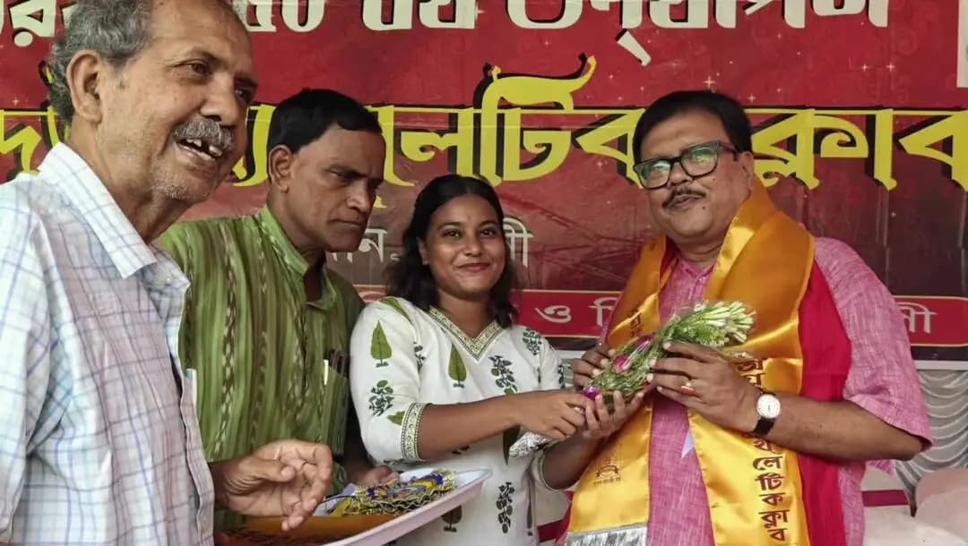 চুঁচুড়া-মগরা: চুঁচুড়া অগ্রদূতী অ্যাথলেটিক ক্লাবের ৫০ বর্ষপূর্তি, রক্তদান শিবিরে বিধায়ক সুবীর নাগ