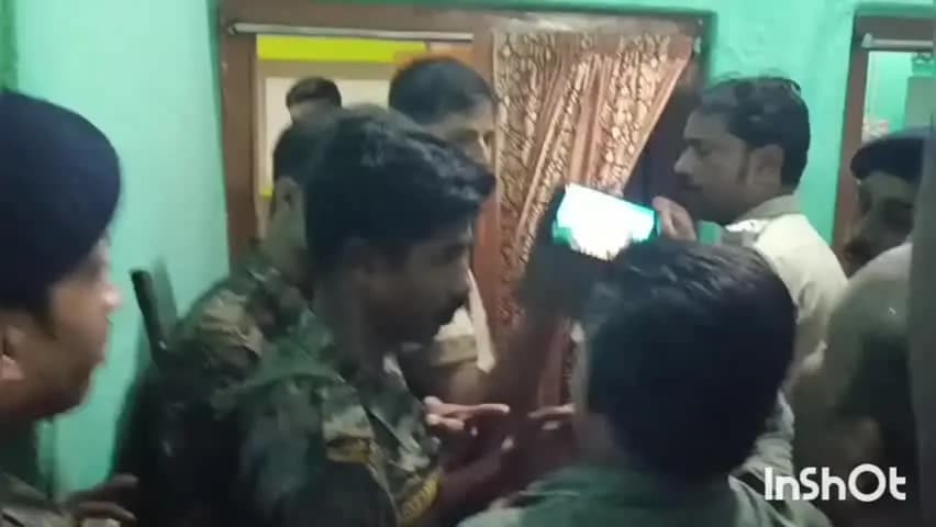 मुंगेर: मुंगेर के चुरंबा में विवाहिता का शव फंदे से लटका मिला, दहेज में 10 लाख, एसी, एलसीडी की मांग का आरोप