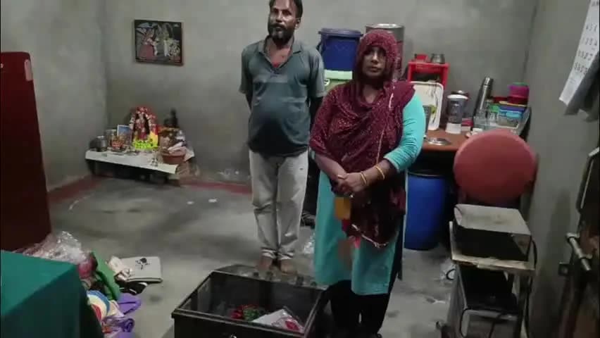 मुज़फ्फरनगर: लखान में लाखों की चोरी, संदूक का कुंडा तोड़कर 15.50 लाख उड़ाए, बिस्किट खाकर पैकेट भी छोड़ गए चोर, CCTV खंगाल रही पुलिस