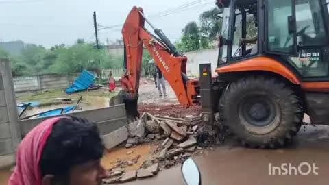 राजनांदगांव: शहर के ममता नगर गली नंबर 5 में अतिक्रमण हटवाकर महापौर ने आवागमन के लिए मार्ग खुलवाया