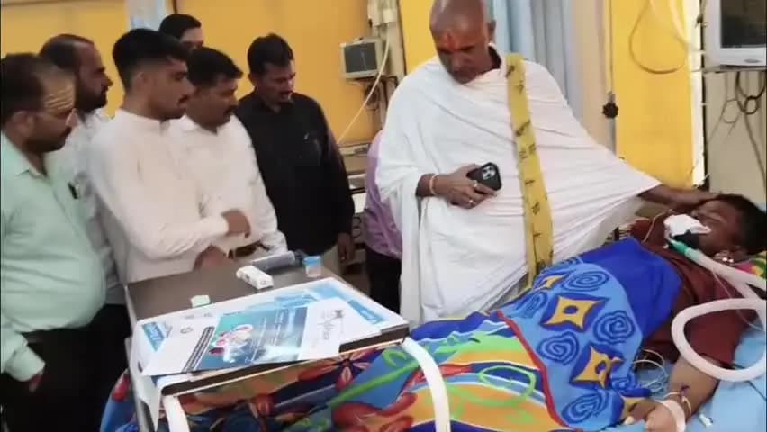 ભાવનગર શહેર: કોંગ્રેસના નેતા કરશનબાપુ ભાદરકાએ સર ટી હોસ્પિટલ ખાતે મુલાકાત લીધી