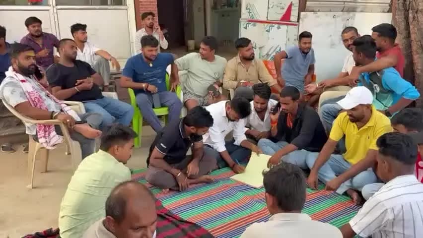 बिहिया: बिहिया में श्री कृष्ण जन्माष्टमी महोत्सव की तैयारी को लेकर हुई बैठक