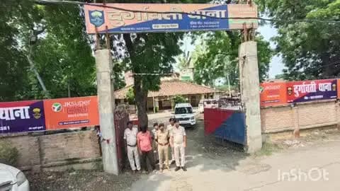 दुर्गावती: दुर्गावती पुलिस ने कुल्हड़िया मोड़, NH-19 पर 36 मवेशियों के साथ कंटेनर चालक को गिरफ्तार कर भभुआ जेल भेजा