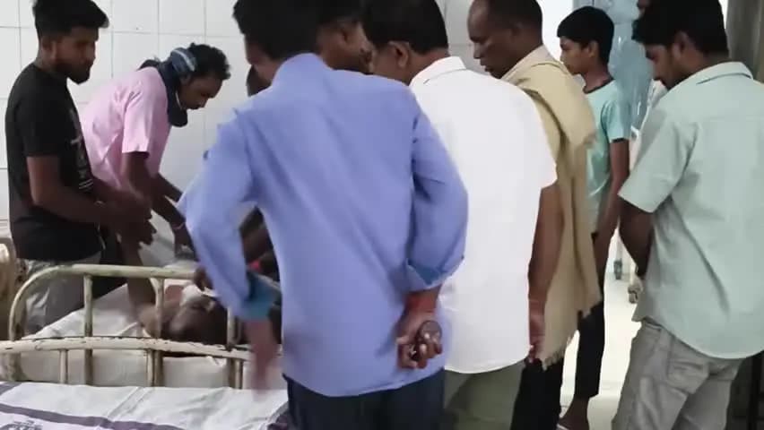 सिरदला: बिजली पोल छूते ही करंट लगने से राजमिस्त्री की मौत, दो बच्चों के सिर से उठा पिता का साया