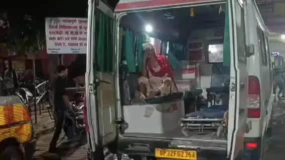 सीतापुर: कुसैला मोड़ के पास सड़क पर साइकिल सवार को बचाने के प्रयास में तेज रफ्तार बाइक पलटी, पति-पत्नी दोनों हुए घायल