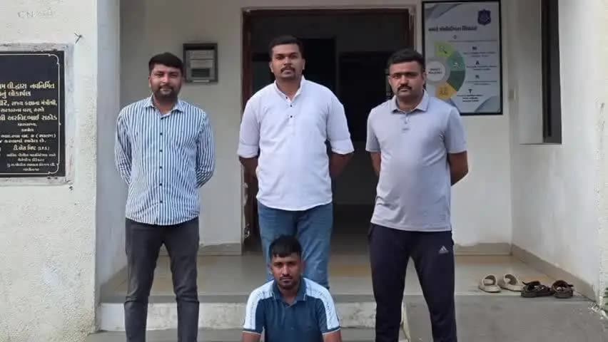 ગોધરા: વેજલપુર પોલીસની સપાટો:એક બુટલેગરને 'પાસા' હેઠળ જેલભેગો કરાયો