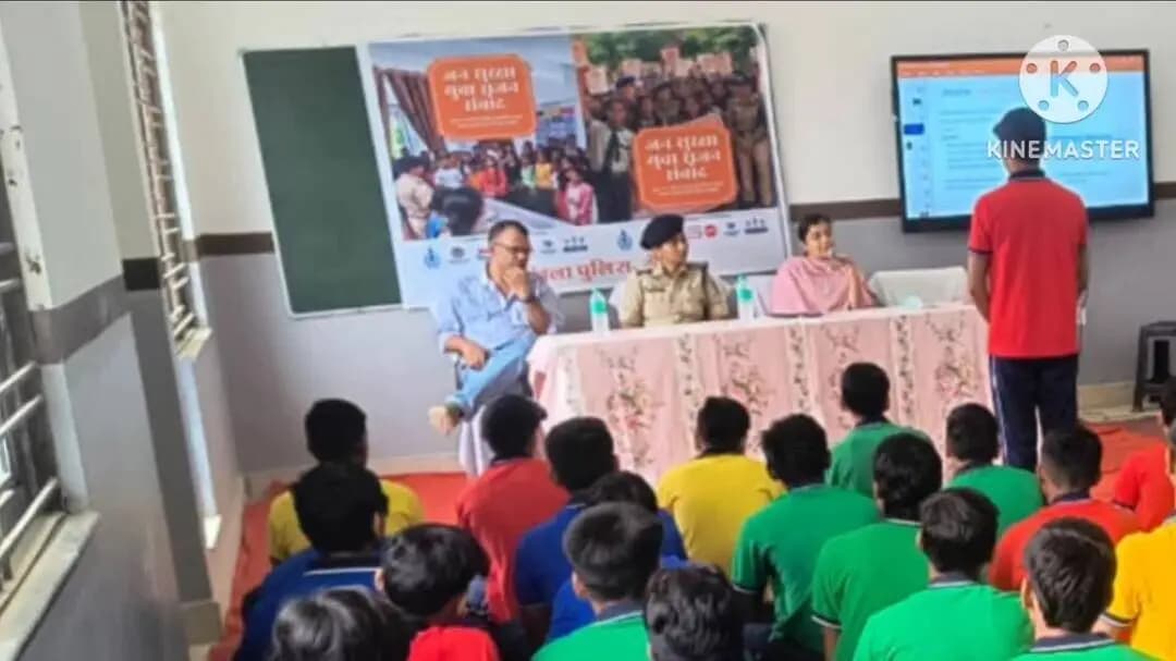 मैहर: मैहर में 'सुरक्षित बचपन और जिम्मेदार नागरिकता' के लिए सृजन संवाद कार्यक्रम संपन्न