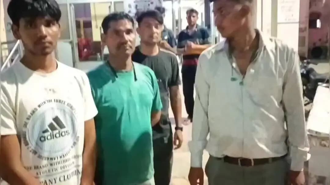 महावन: कोचिंग जाते समय अज्ञात बाइक सवारों ने बच्चे से की मारपीट, घायल को अस्पताल में कराया भर्ती, पुलिस जुटी जांच में