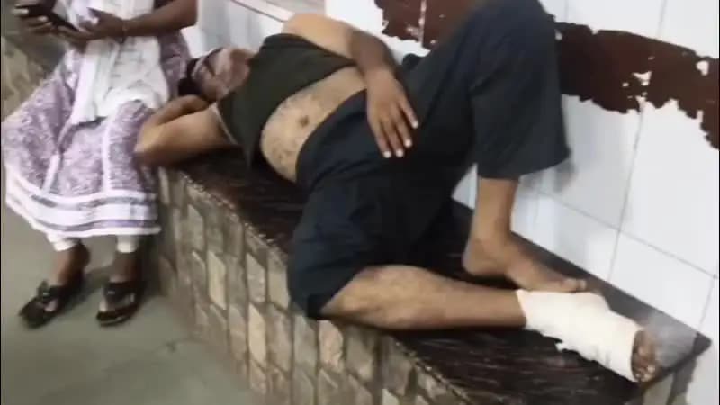 शिवपुरी नगर: फिजिकल रोड पर मुर्गियों की गंदगी पर दो परिवारों में खूनी संघर्ष, लाठी-सरीये चले, महिलाएं घायल