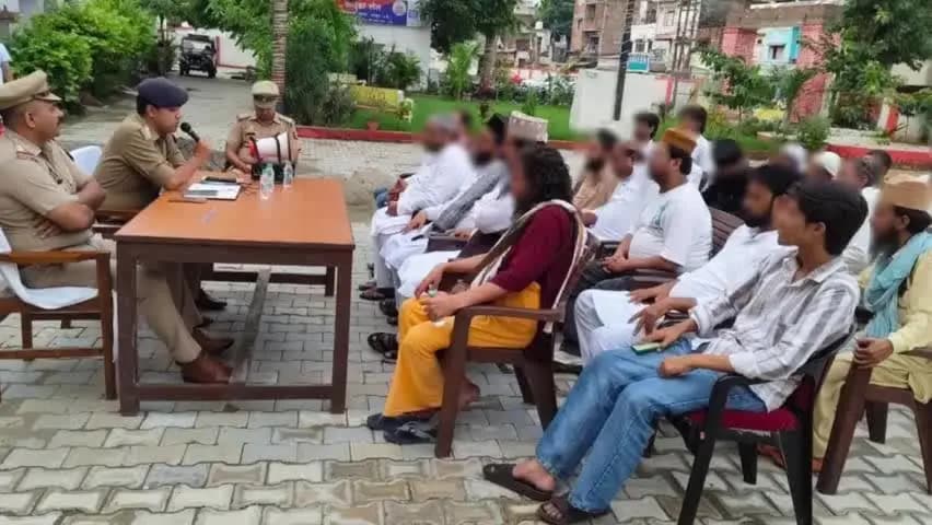 रामपुर: कोतवाली थाने में पीस कमेटी की बैठक आयोजित की गई