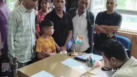 धर्मशाला: पंचायत सुधेड़ के वार्ड-4 जटेहड़ रास्ते में बाधा उत्पन्न करने पर ग्रामीणों ने SDM धर्मशाला से की मुलाकात
