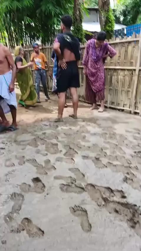কৈলাশহর: কৈলাসহর টিলাগাঁও গ্রাম পঞ্চায়েতের অন্তর্গত ৫ নং ওয়ার্ডে দুই পরিবারের মধ্যে সংঘর্ষে আহত ৬ জন।