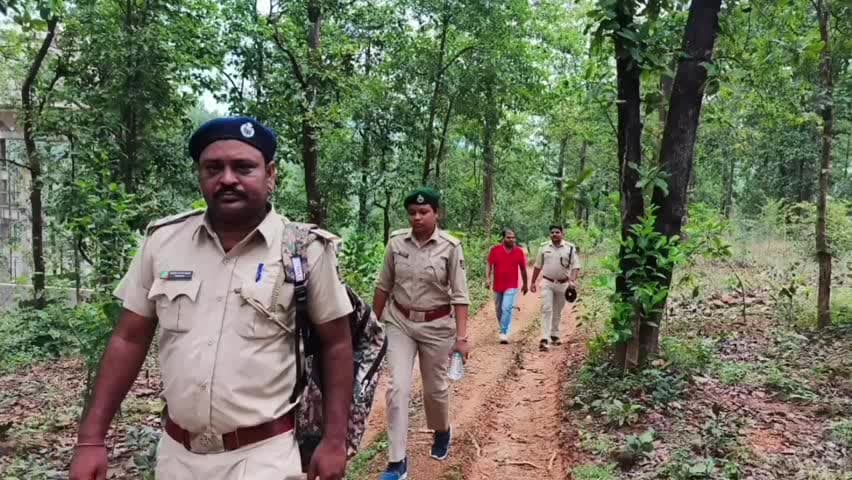 ରାଉରକେଲା ମ୍ୟୁନିସିପାଲଟି: ଉତ୍ତର ଚିରୋବେଢା ସେକ୍ସନ୍ ରେ ବୃକ୍ଷରୋପଣ କାର୍ଯ୍ଯକ୍ରମର ସମୀକ୍ଷା କଲେ ରାଉରକେଲା ଏସିଏଫ