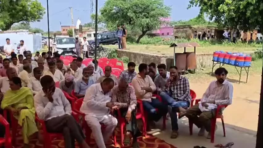 चिड़ावा: चिड़ावा में 5 करोड़ की रंगदारी मांगने का मामला गरमाया, बड़ी संख्या में ग्रामीण एकजुट हुए