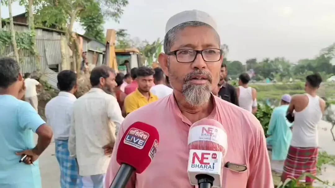 লক্ষীপুৰ: লক্ষীপুৰ জীৱেশ্বৰ সংযোগী পথত উচ্ছেদ অভিযান চলাই পথ মোকলাই দিয়া সন্দৰ্ভত ৰাইজৰ মন্তব্য