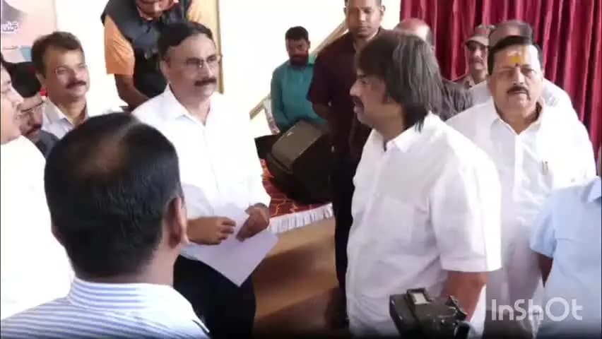 ಶಿವಮೊಗ್ಗ: ಶಿವಮೊಗ್ಗದಲ್ಲಿ ಶಿಕ್ಷಣ ಸಚಿವ ಮಧು ಬಂಗಾರಪ್ಪ ಖಡಕ್ ವಾರ್ನಿಂಗ್: ಅಧಿಕಾರಿಗಳಿಗೆ ತೀವ್ರ ತರಾಟೆ ತೆಗೆದುಕೊಂಡ ವಿಡಿಯೋ ವೈರಲ್