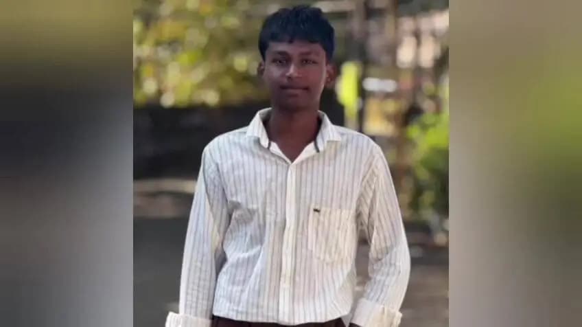 அகஸ்தீஸ்வரம்: நாகர்கோவிலில் 11ம் வகுப்பு மாணவனின் தற்கொலை: பெற்றோர் அனுமதியின்றி உடல் பரிசோதனை, சாலை மறியல் போராட்டம்