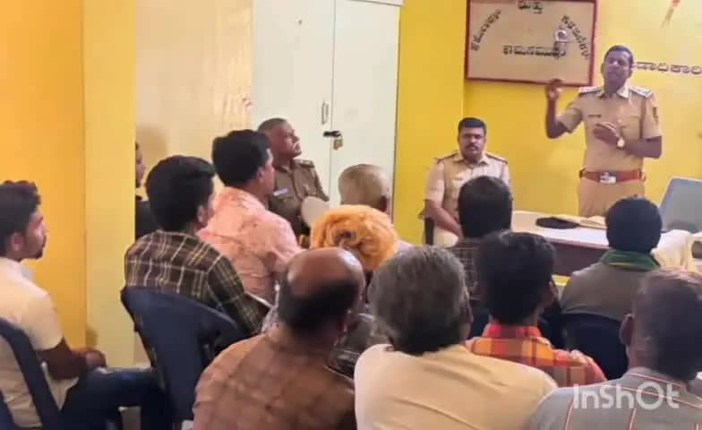 ಬಂಗಾರಪೇಟೆ: ಕಾಮಸಮುದ್ರಂ ಪೊಲೀಸ್ ಠಾಣಯಲ್ಲಿ ಈದ್ ಮಿಲಾದ್ ಹಬ್ಬದ ಪ್ರಯುಕ್ತ ಶಾಂತಿ ಸಭೆ