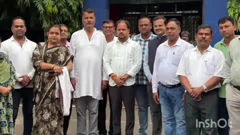 କଟକ ସଦର: କଟକ କ୍ରିମିନାଲ କୋର୍ଟସ୍ ବାର ଆସୋସିଏସନ ପକ୍ଷରୁ ଆୟୋଜିତ ବୃକ୍ଷରୋପଣ କାର୍ଯ୍ୟକ୍ରମରେ ଯୋଗ ଦେଲେ ମାହାଙ୍ଗା ବିଧାୟକ