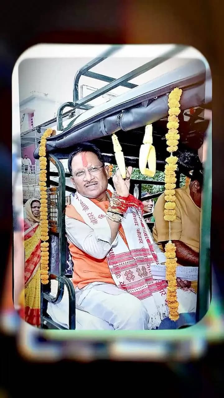 ई-रिक्शा से आत्मनिर्भरता की नई राह
मुख्यमंत्री श्री विष्णु देव साय के विजन के तहत दीदी ई-रिक्शा सहायता योजना के जरिए महिलाओं को रोजगार, नियमित आय और स्वावलंबन का नया अवसर मिल रहा है।
#दीदी_ई_रिक्शा_सहायता_योजना
#GoodGoverance
#सुशासन_संवाद
#विष्णु_भैया
#SushasanSarkar
@MinistryWCD
@vishnudsai
@ChhattisgarhCMO
@CGgoodgov
@WCDCgGov
