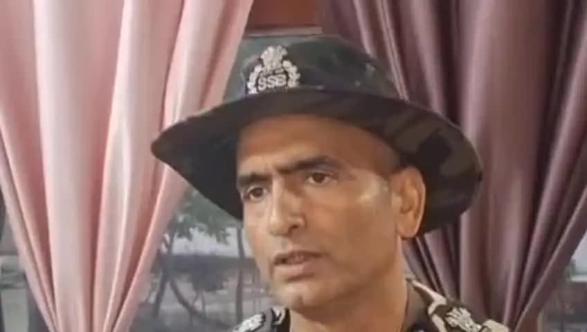 बहराइच: भारत-नेपाल सीमा पर सशस्त्र सीमा बल ने बढ़ाई चौकसी, नेपाल में बदले हालात और आगामी त्योहार को लेकर बॉर्डर पर अलर्ट