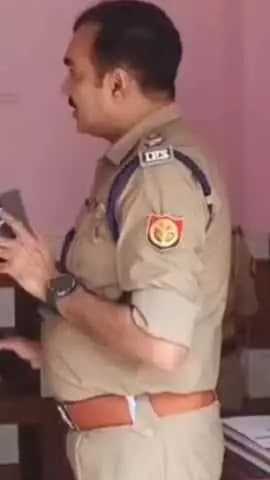 तुलसीपुर: पुलिस अधीक्षक ने थानों का किया औचक निरीक्षण, दिए आवश्यक निर्देश