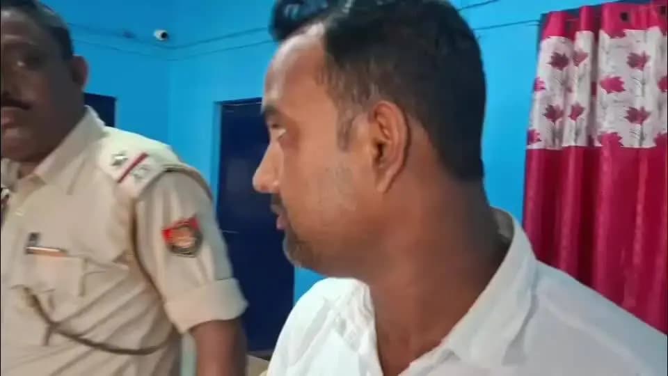 নগাঁও: ৰূপহীহাটত চুৰি চুপাৰিৰ এক গোচৰত আটক জিয়াবুৰ ৰহমান নামৰ এজন লোক