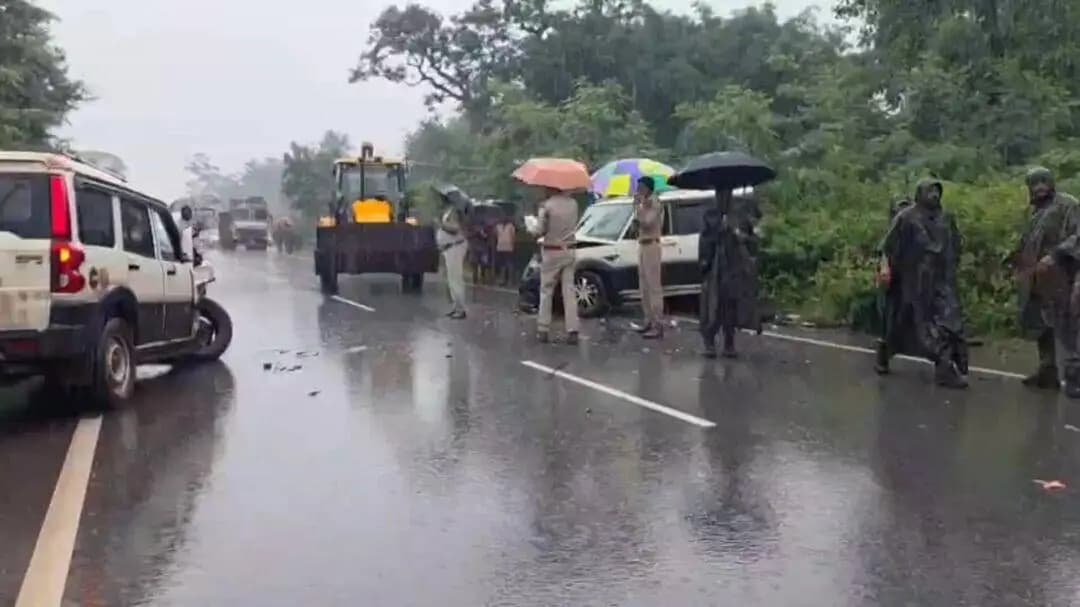 कोंडागांव: घोड़ागांव नेशनल हाईवे-30 पर भीषण सड़क हादसा, वन मंत्री केदार कश्यप के काफिले की स्कॉर्पियो से टक्कर, पांच घायल