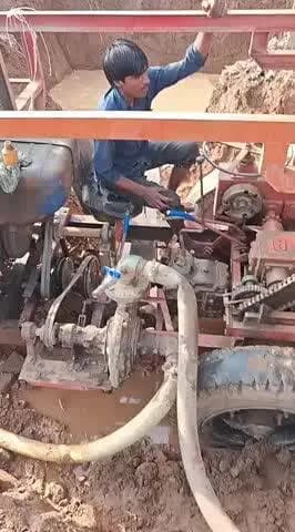 gali ko khudwaya bina kisi ki permission se or public ko aane jane me ho rhi dikkat ,