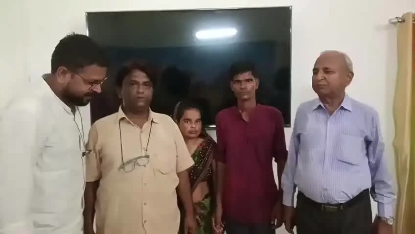 उन्नाव: उन्नाव परिवार परामर्श केंद्र व महिला हेल्प डेस्क के प्रयास से 27 विवादित जोड़े पति-पत्नी साथ रहने को हुए राजी